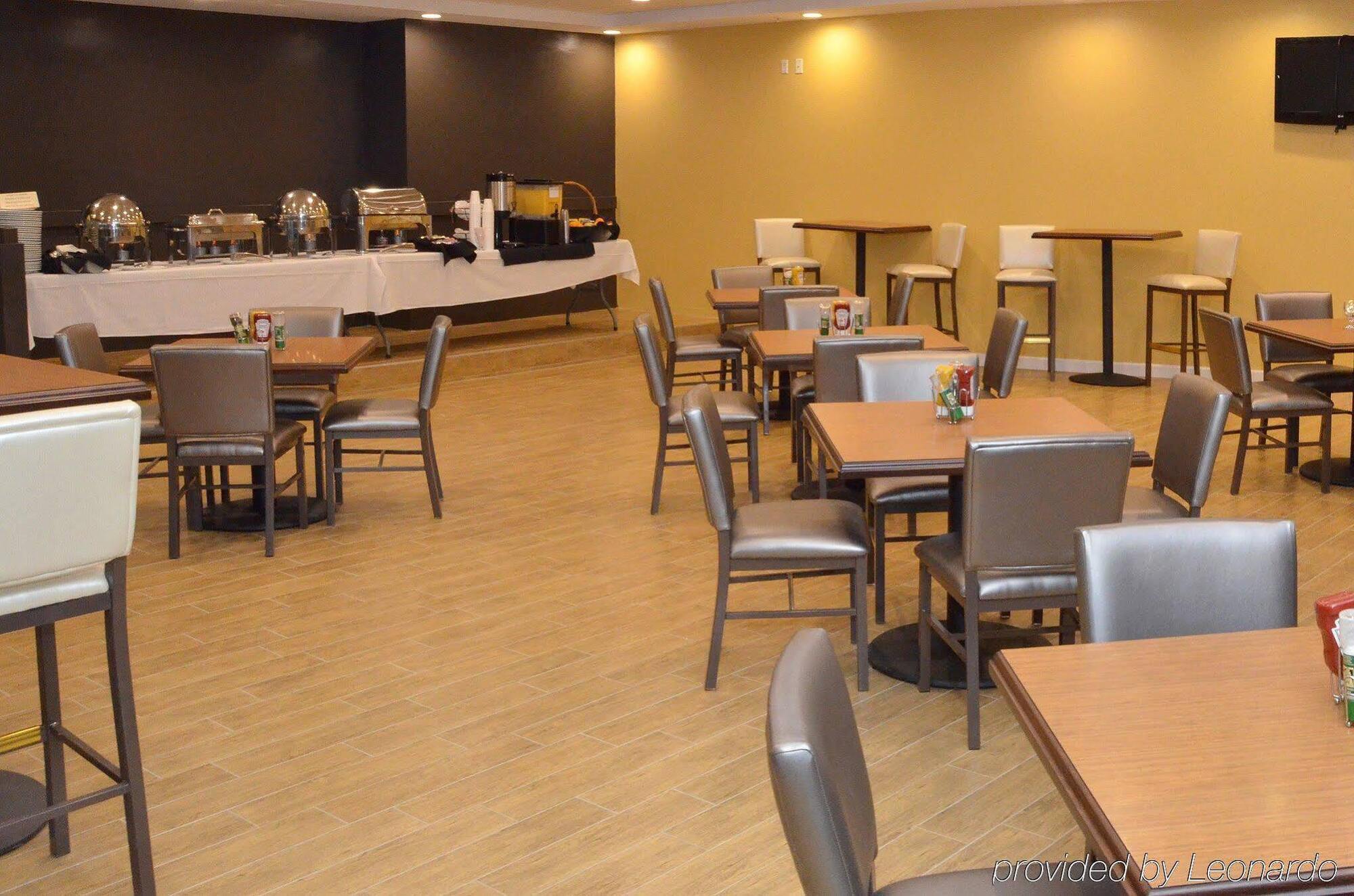 迈尔斯堡市中心区假日酒店 麥爾茲堡 外观 照片